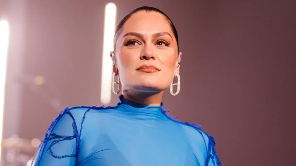 Jessie J: Luta contra o câncer e altos e baixos