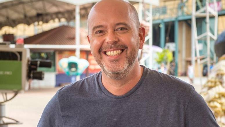 Susto na Copa: Alex Escobar passa mal ao vivo