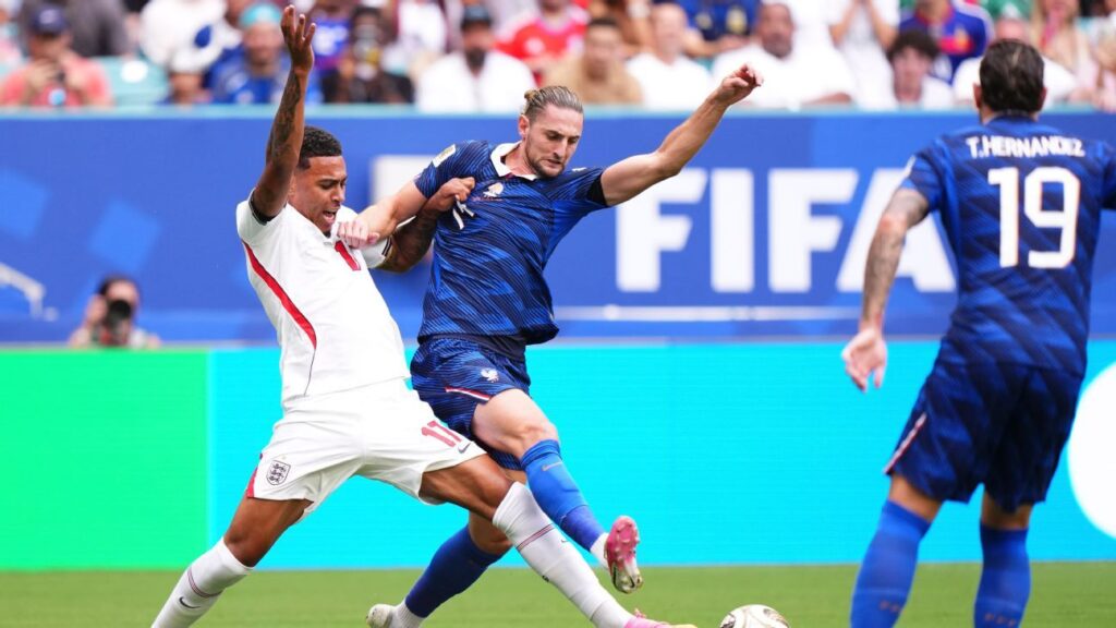 Rabiot critica França após vexame histórico na Copa