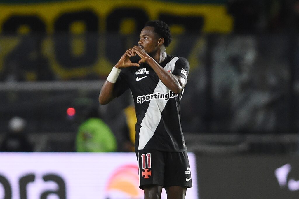 Andrés Gómez vê crise 'espiritual' no Vasco
