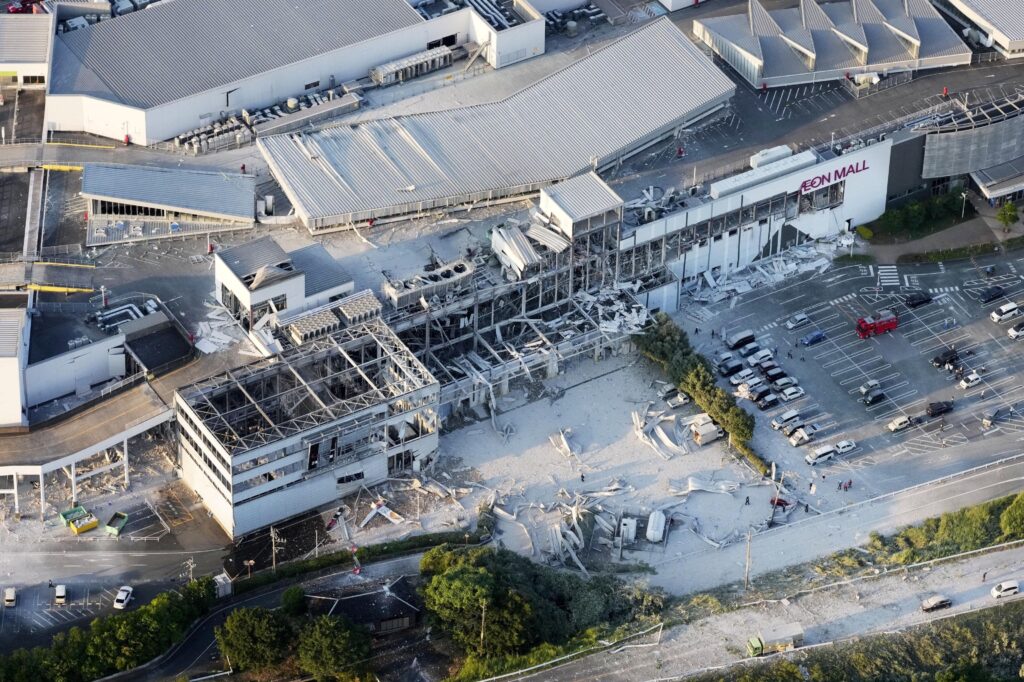 Terremoto no Japão: pânico em shopping choca a web