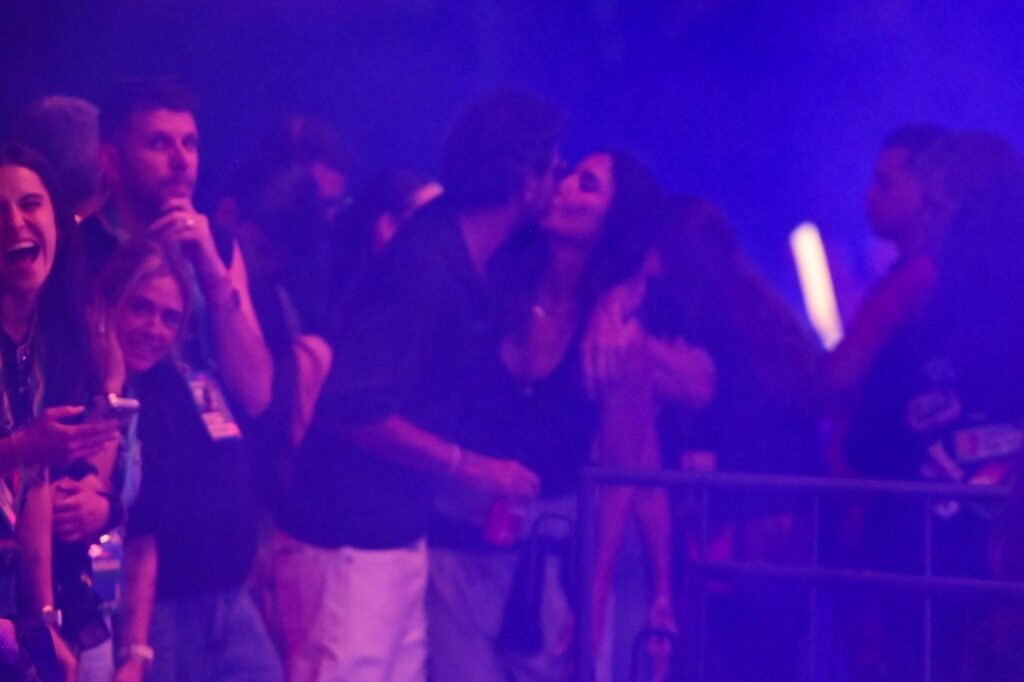 Ivete Sangalo e Tiago Maia curtem show de Belo em SP