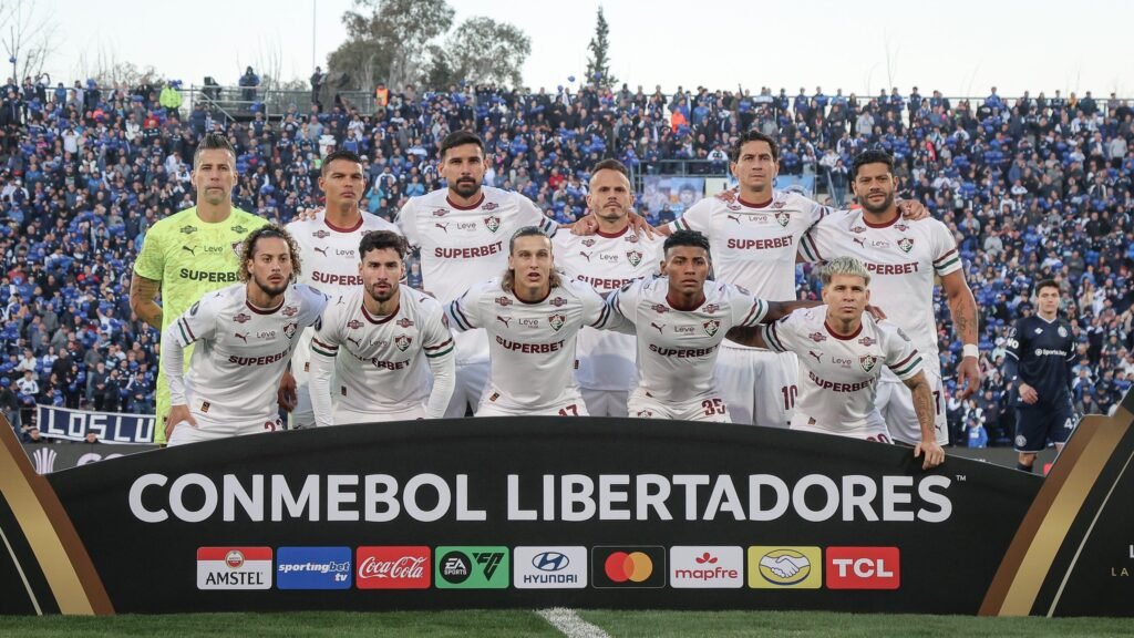 Fábio brilha e salva o Fluminense na Libertadores