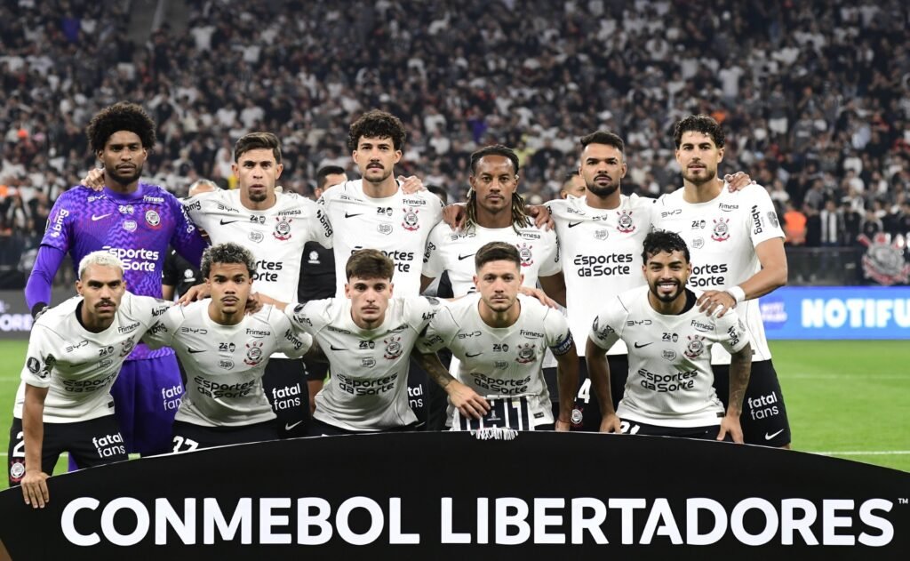 Corinthians x Rosario Central: Memphis e vaga na raça