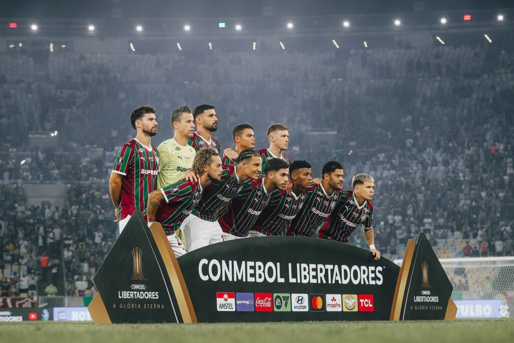 O drama e as vaias para Hulk no Fluminense