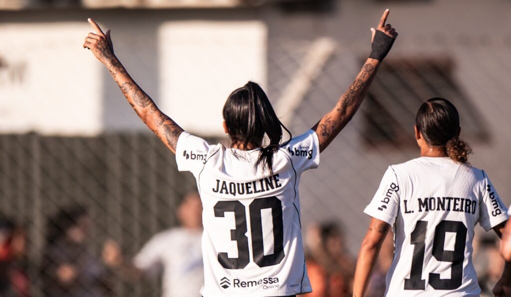 Briga pela artilharia do Corinthians ferve no Paulistão