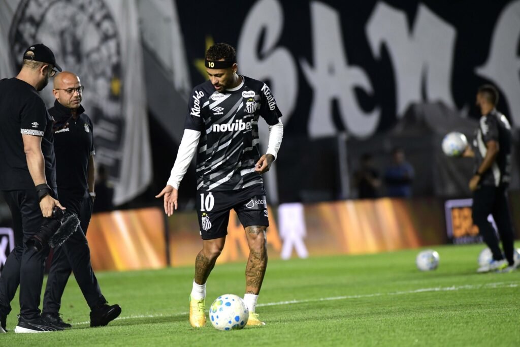 Drama de Neymar na Vila Belmiro agita os bastidores