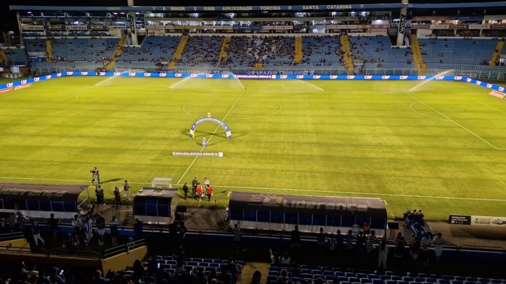 Avaí x Vila Nova: empate dramático na Série B