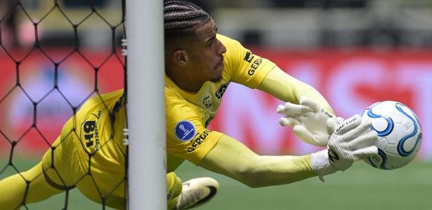 Os bastidores da dolorosa eliminação do Santos