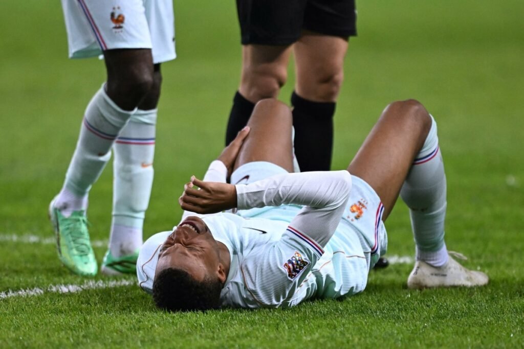 Lesão de Mbappé estraga a grande estreia de Zidane