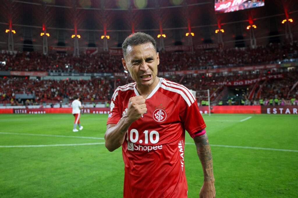 Inter x Corinthians derruba Diniz e gera crise no Timão