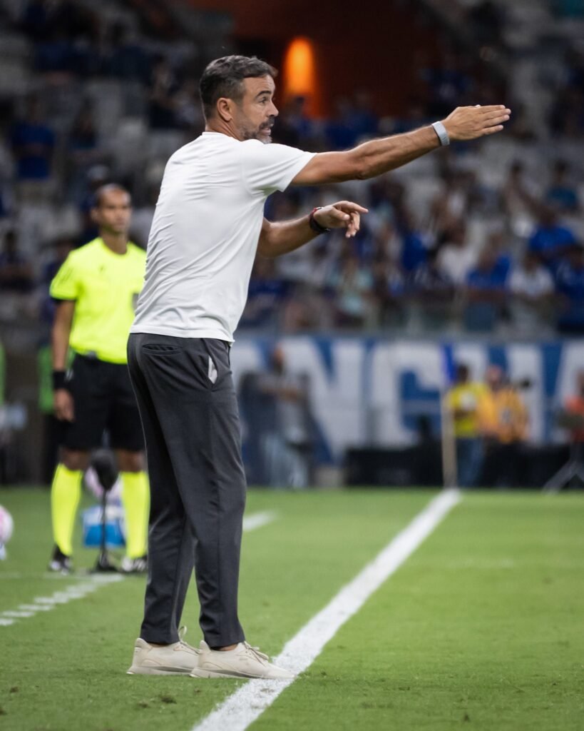 Cruzeiro x São Paulo: O drama que agita o G-4