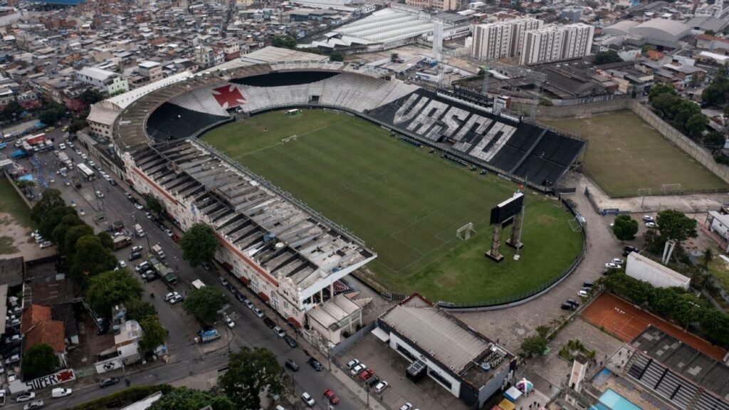 Vasco x Remo: Empate amargo sacode São Januário
