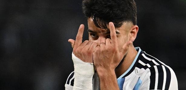 Argentina x Bolívia: Flaco López brilha em goleada